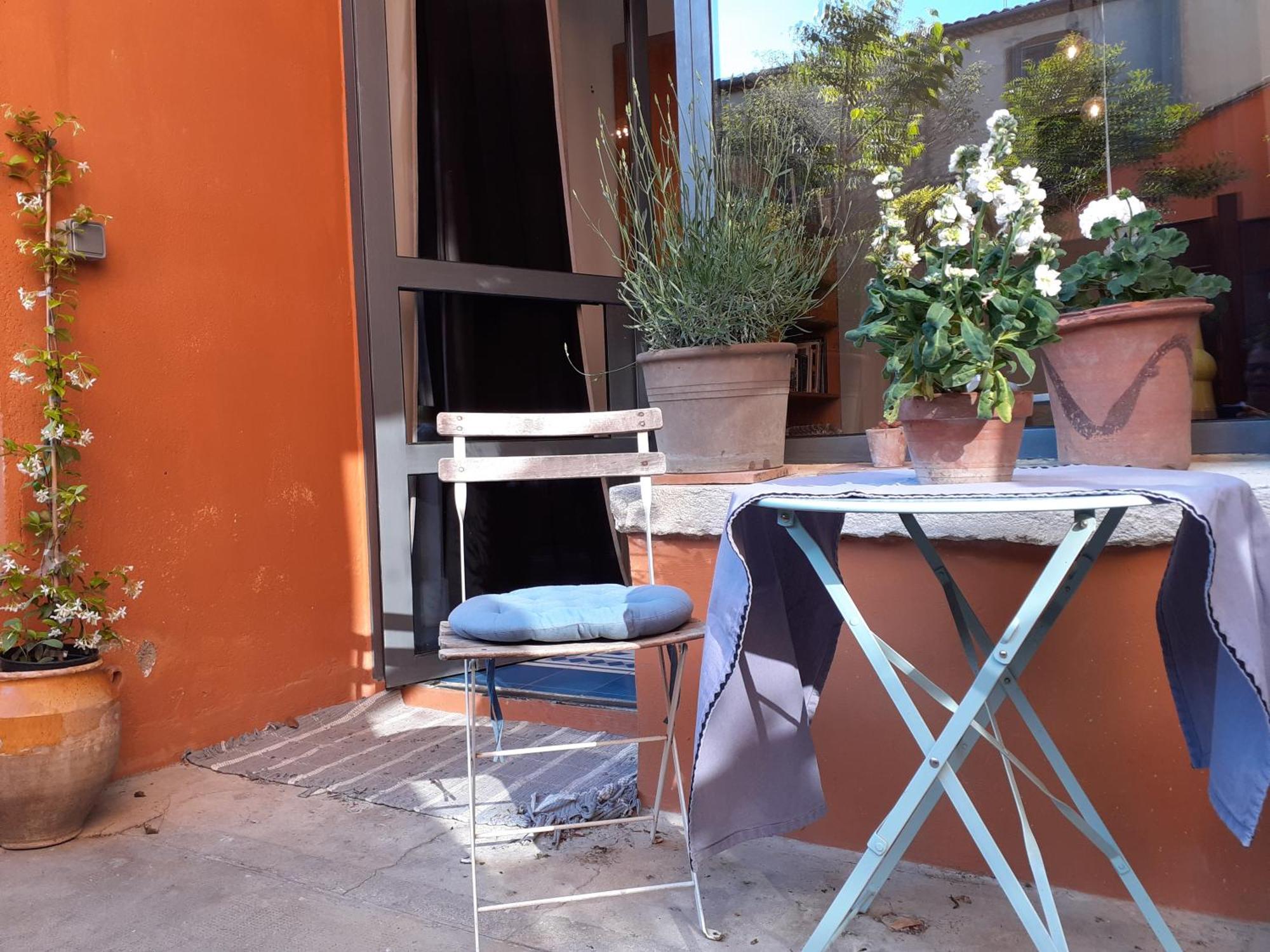 Un Oasis Au Coeur De La Vieille Ville, Classe 4 Etoiles Montpellier Exterior foto